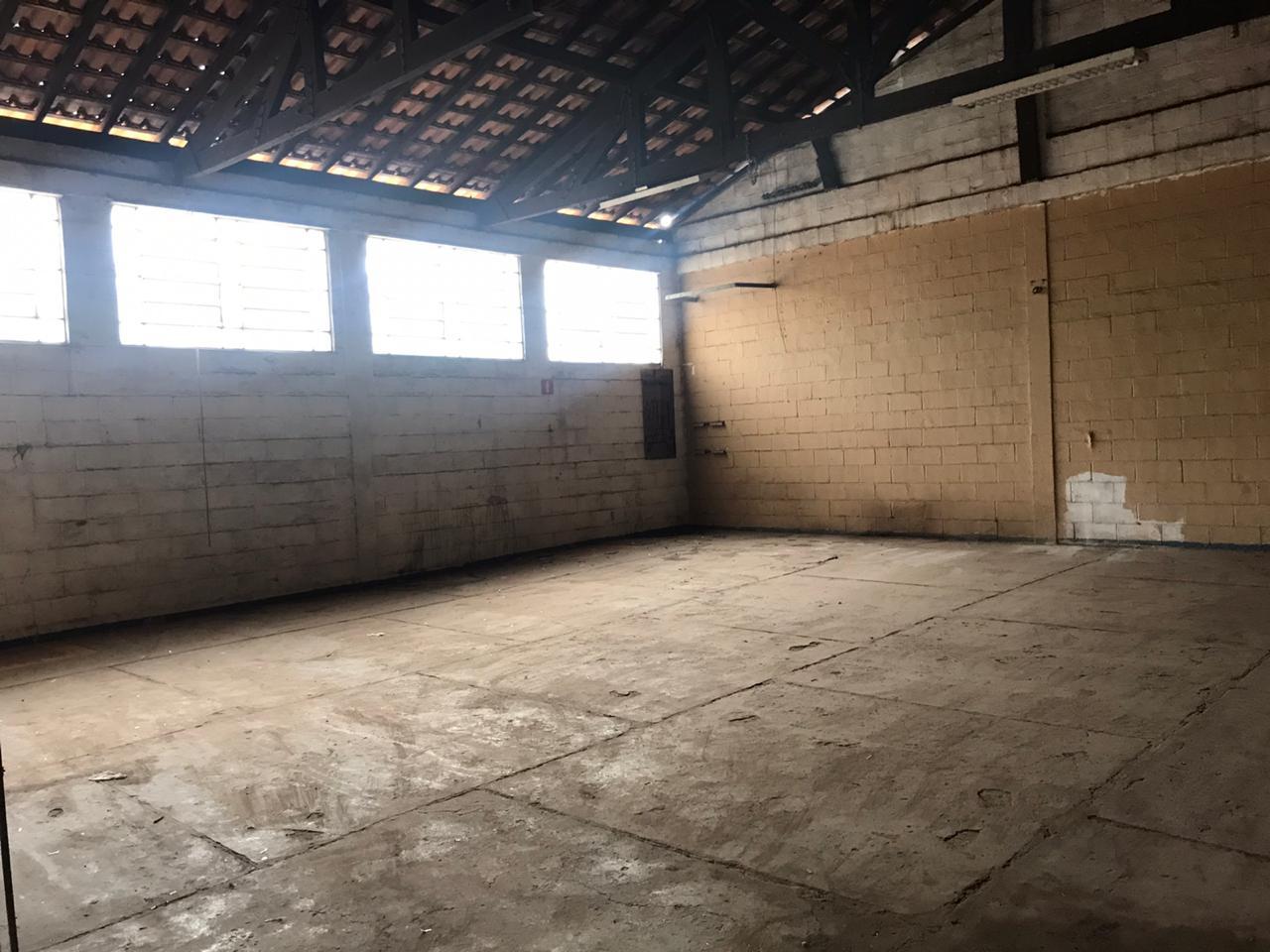 Loja-Salão, 200 m² - Foto 3